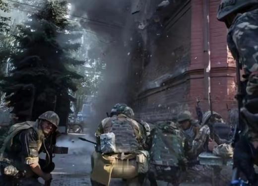 乌克兰这下可惹上大麻烦了！刚炸沉俄罗斯两艘油轮，俄军就像被激怒的蜂群一样，140