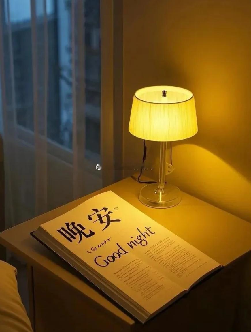 我们常常为了别人的期待而活，却忘了自己也有梦想。努力不是为了取悦别人，而是为了不