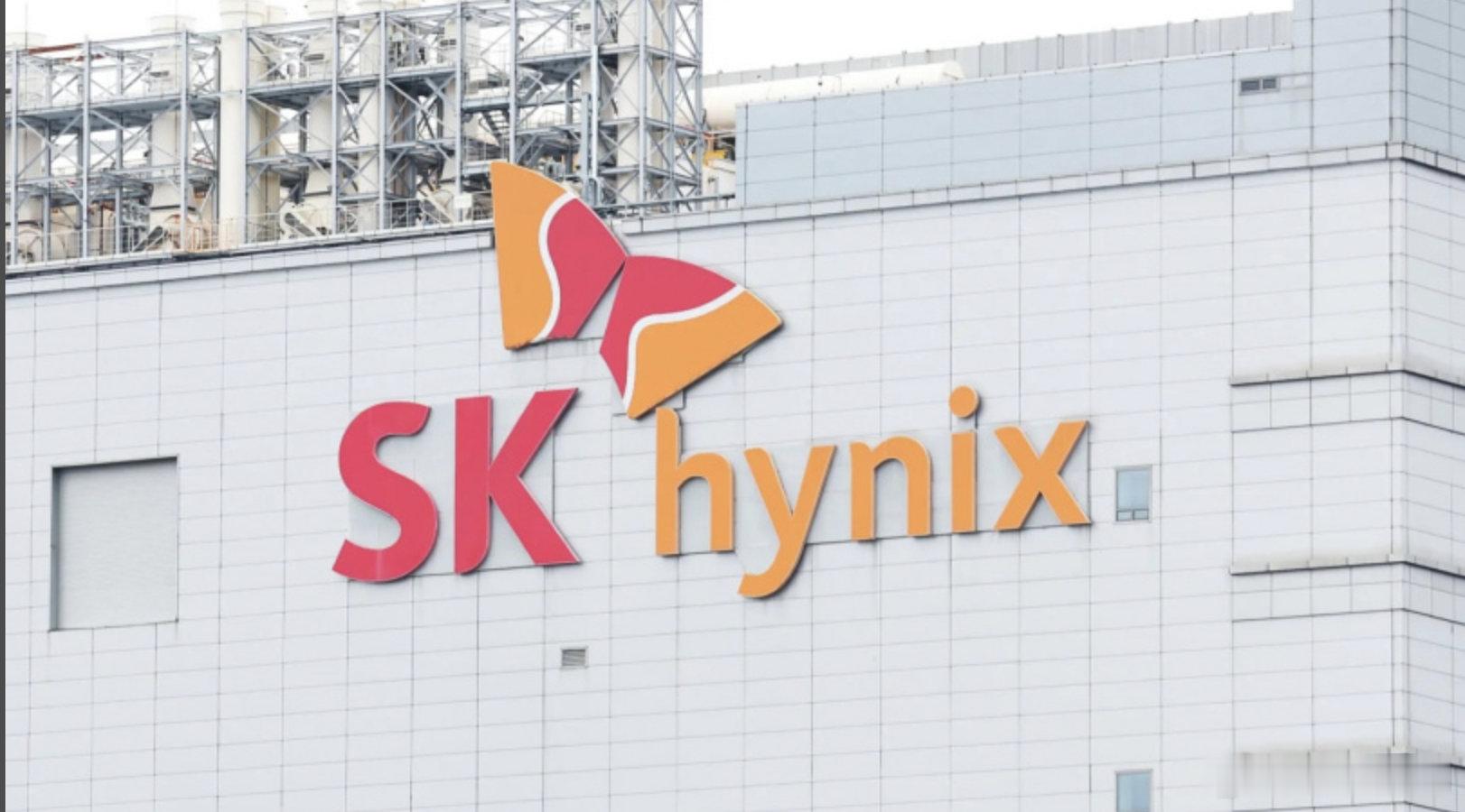 【曝SK海力士工会否决临时薪资协议】8 月 25 日消息，据路透社报道，一名知情