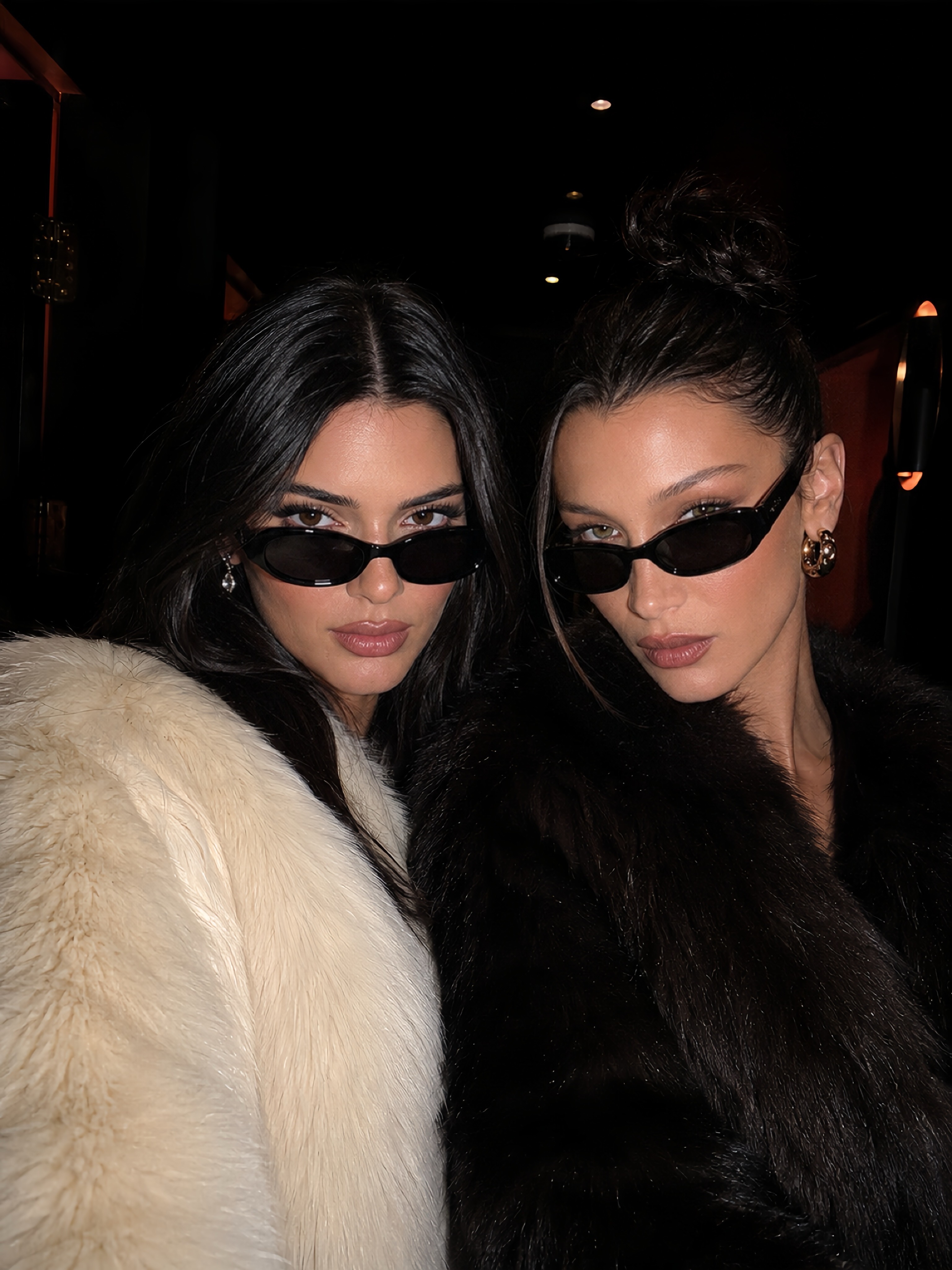 Kendall & Bella 🖤 