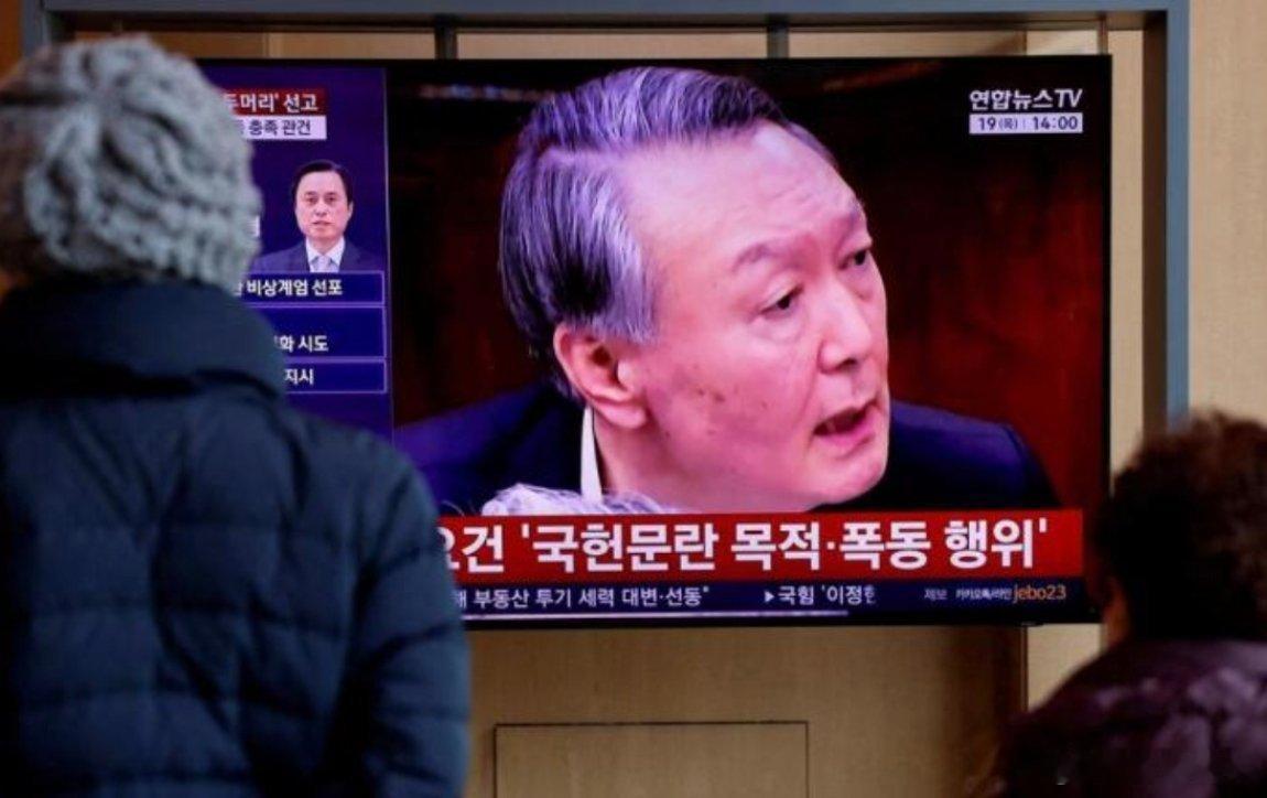 尹锡悦称无法接受被判无期徒刑韩国前总统尹锡悦星期五通过律师，就2024年宣布紧急