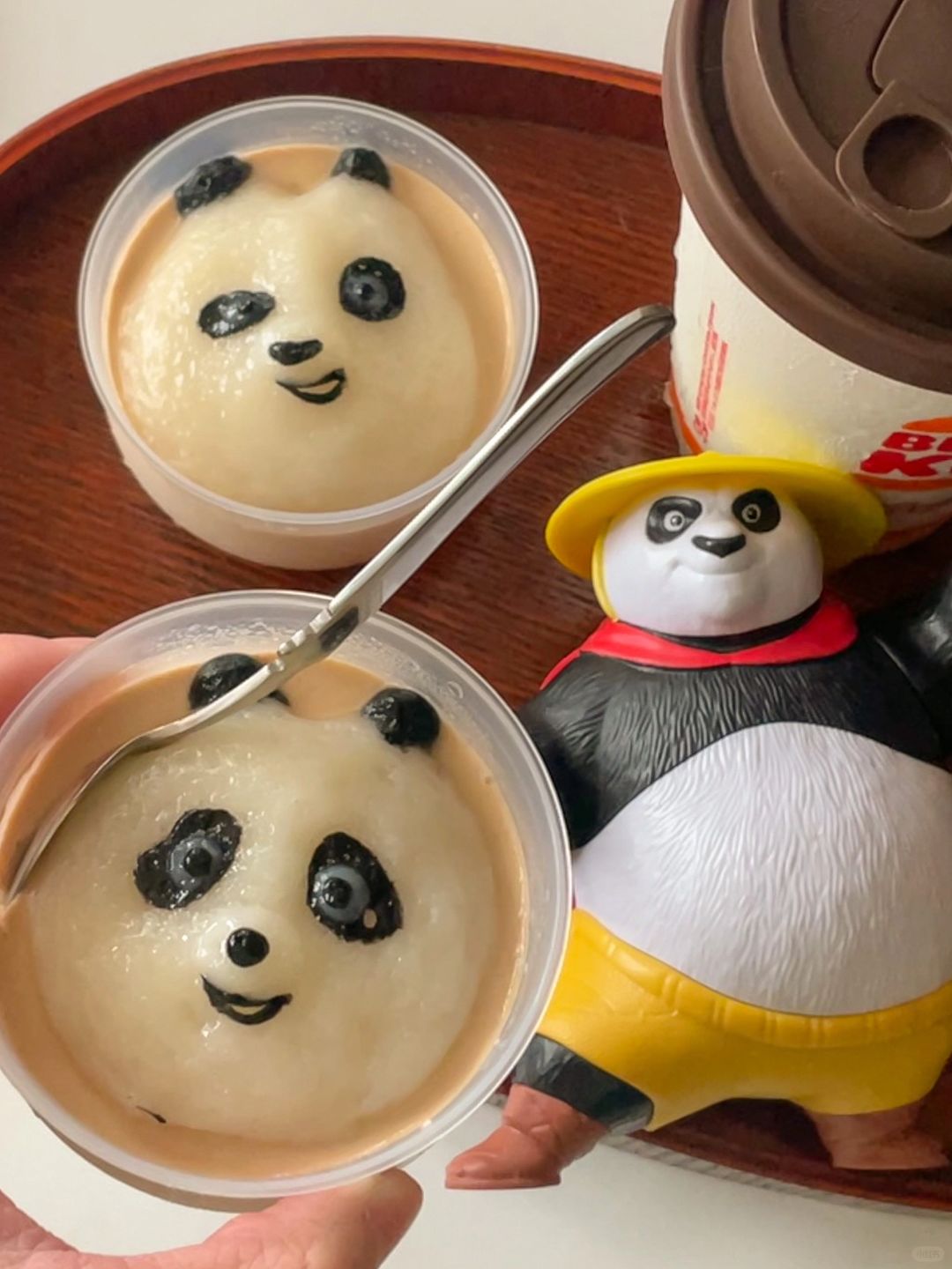今天和🐼熊猫阿宝一起用餐！