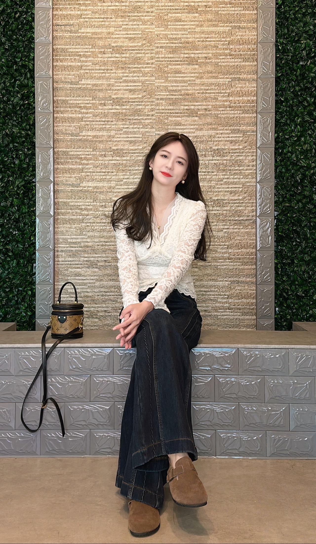 于人与物细水长流弥足珍惜打底衫 冬季穿搭 韩系女装