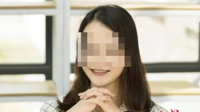 #诈骗5000多万！泸州一女校长自杀身亡#
这起事件的主人公名叫童敏，女，曾经任