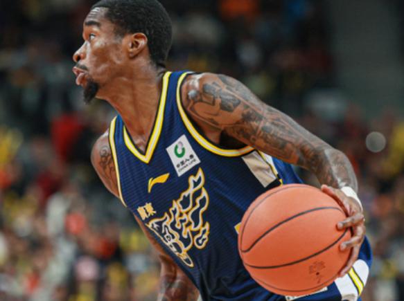 北京时间12月16日19：35，CBA常规赛焦点战，广东东阳光客场PK浙江稠州！