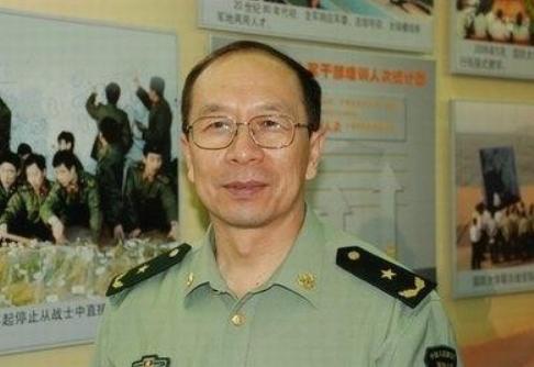 韩国一位军事专家对中美局势做出了准确地分析，他表示若是中美开战，即便美国把航母全