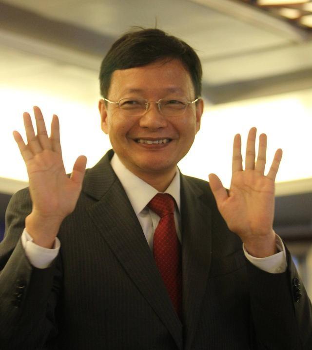 英大证券著名经济学家李大霄在2023年8月18日，于自己的社交媒体账号上详细的对