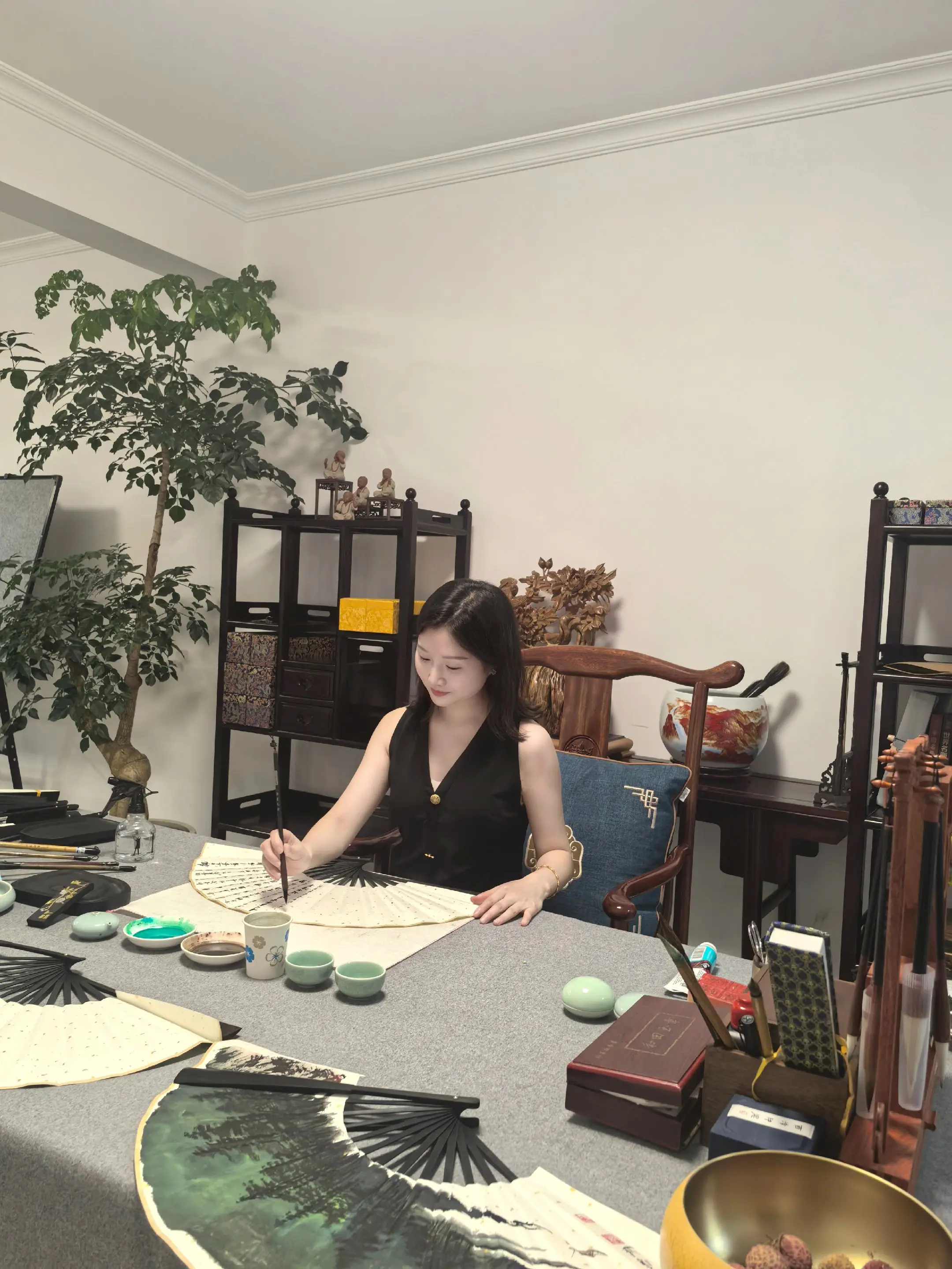 静中无妄念，忙里有欢喜， 度四季，也度自己。