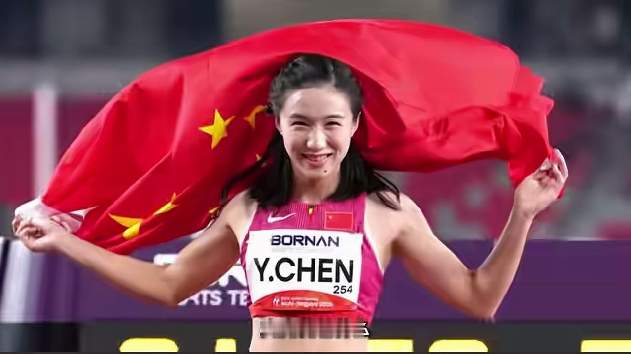 小孩姐又获一枚男女4x100金牌