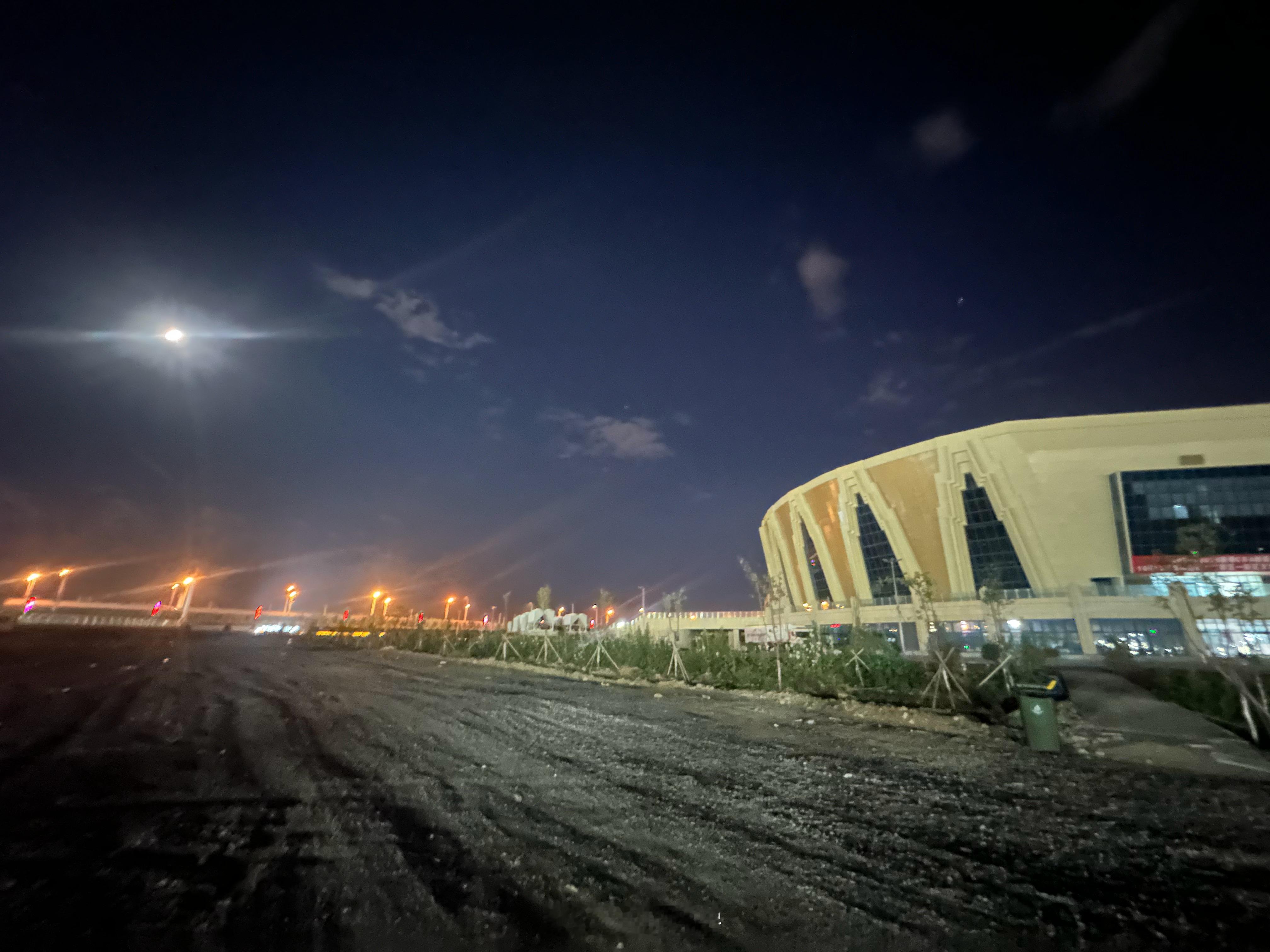 先下班了 太累的很[笑cry]#有篮无界心潮无限##小卢篮球世界##新疆男篮# 