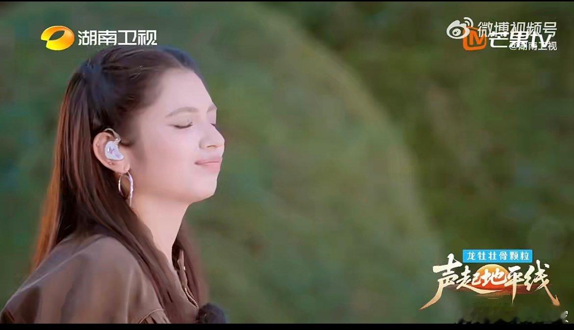 李佩玲每一首歌都是爱你老己 从旋律到歌词满是力量，李佩玲用作品诠释爱自己、不被定