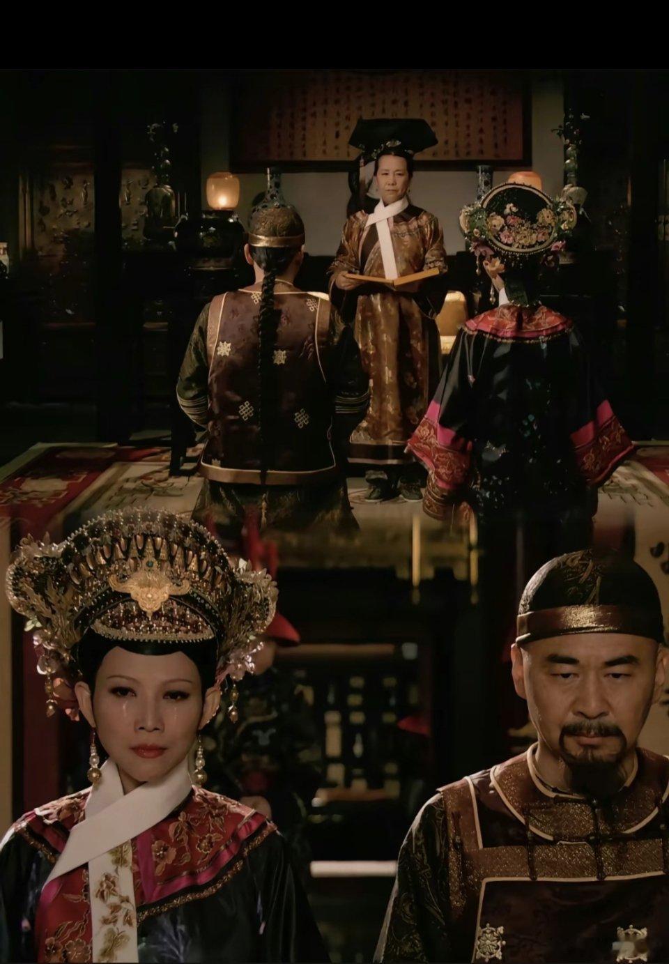 这才是真的帝后吧从少年夫妻到站在权力之巅，同样是庶出同样的薄情寡义，互相知晓彼此