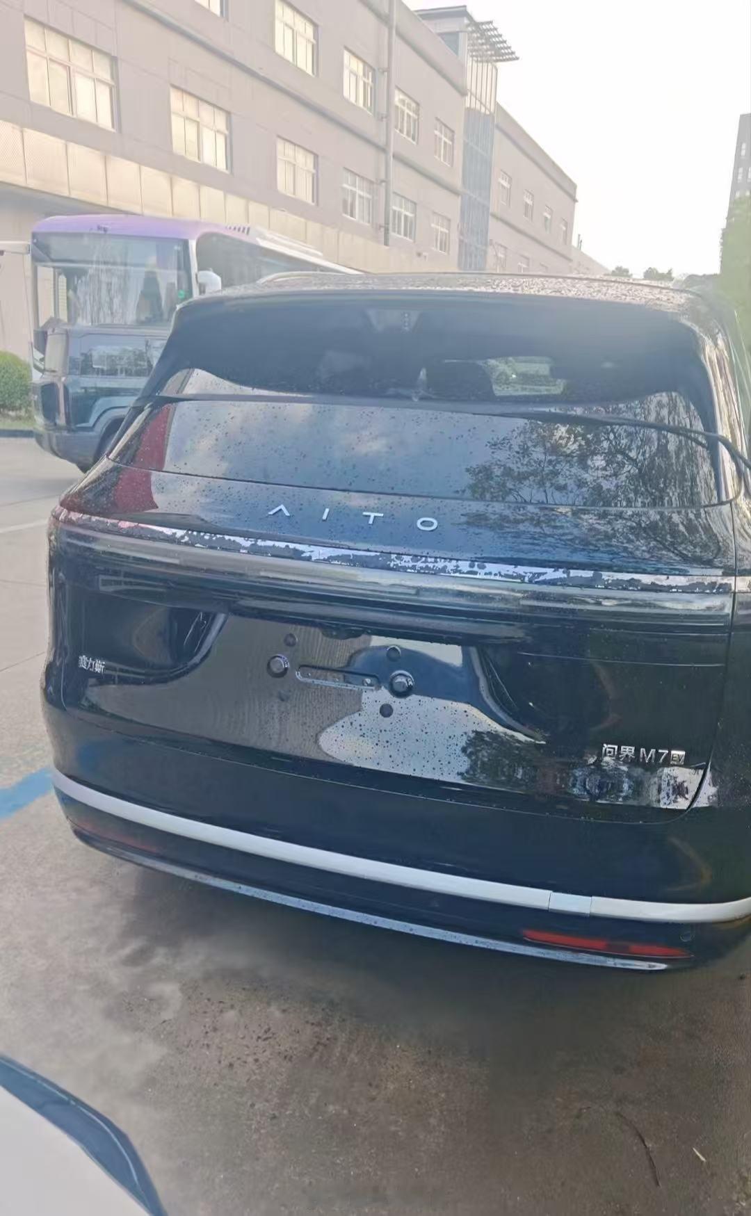 群里看到的图。难道问界 M7 纯电版要来了？？？[哆啦A梦吃惊]新能源汽车308