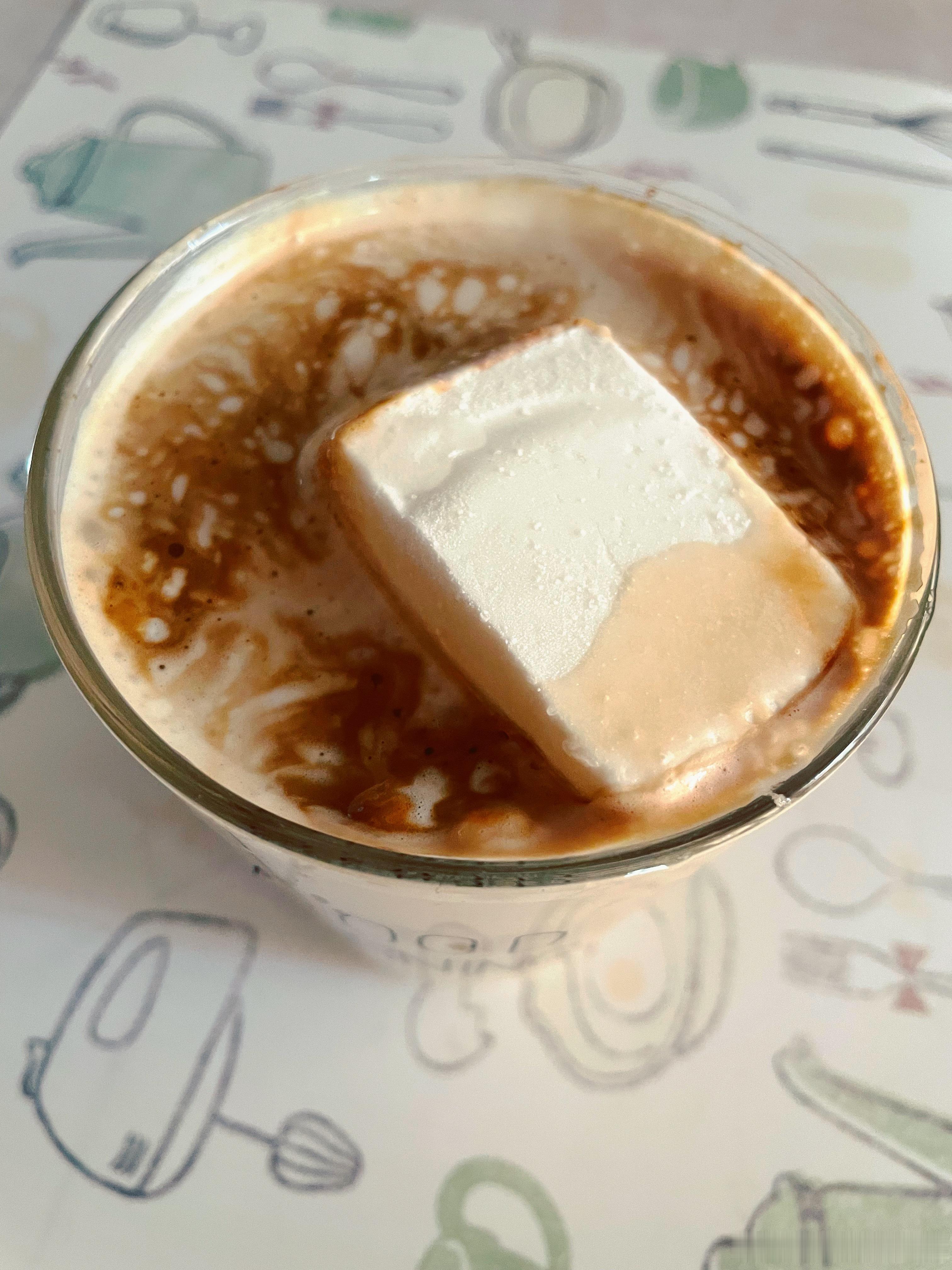 🥣早餐冰淇淋拿铁 今天轻断食一天 