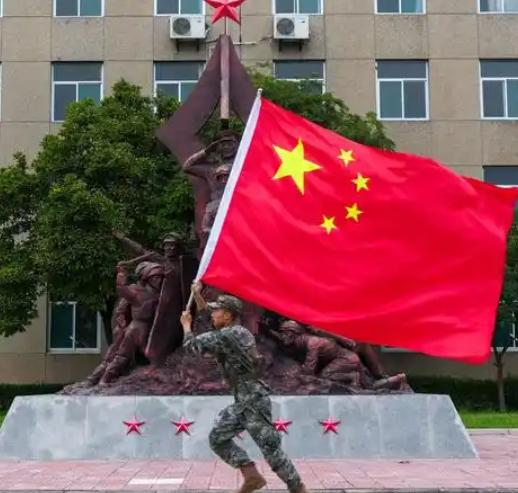 从晚清到 2026 年，我们中国人骨子里藏着个害惨自己的老毛病，一辈子都难改！一