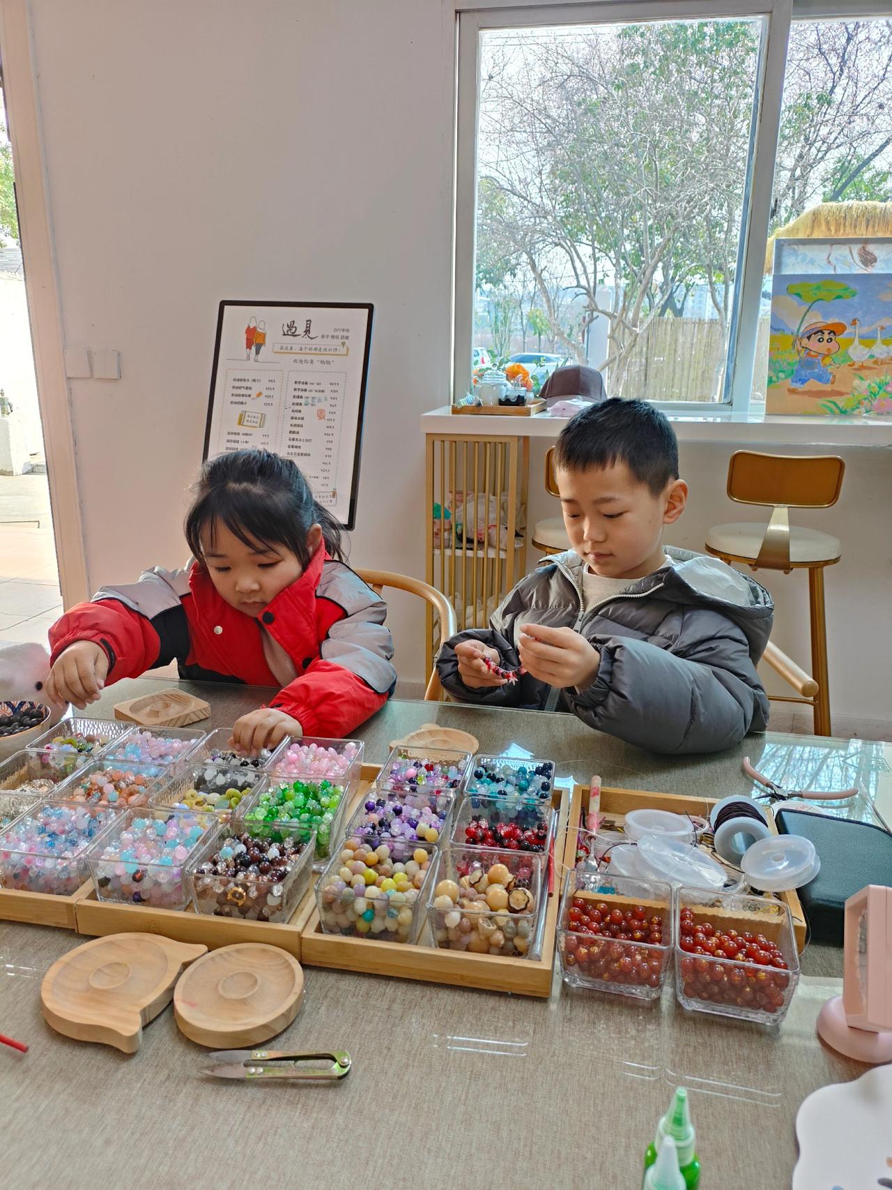 解放双手，又锻炼孩子的专注力和动手能力手作diy 春日遛娃好去处 亲子陪伴 让生