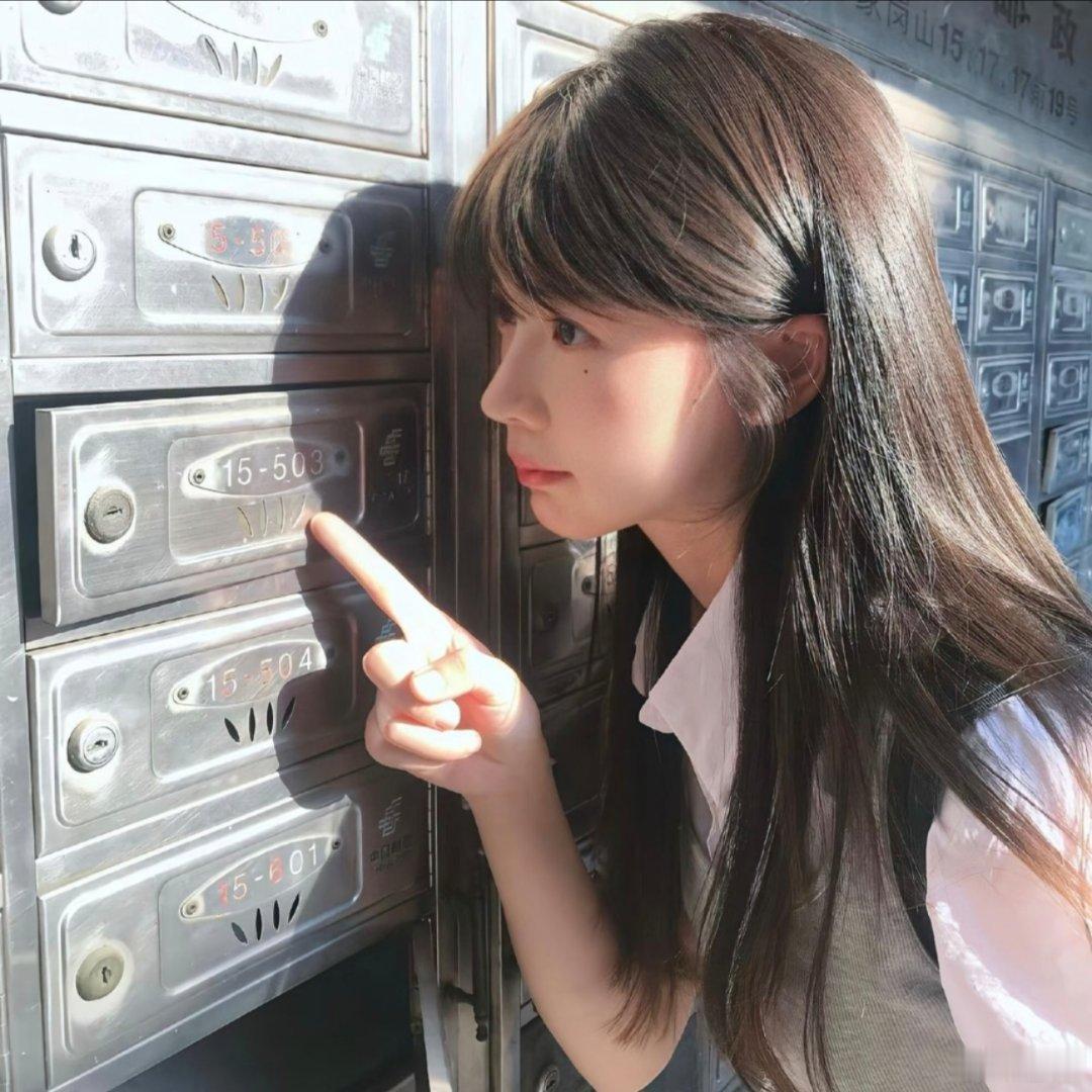氛围感女头。 