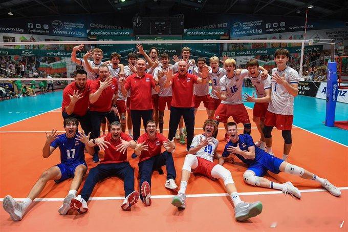 5战5胜🔥俄罗斯 U20 男排在欧锦赛预选赛上全胜战绩，成功晋级 2027年欧