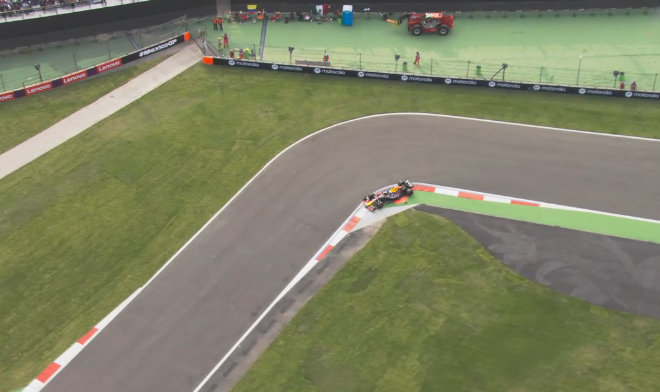 维斯塔潘Q3第1个飞驰圈T2四轮出白线而被取消#2024f1墨西哥城大奖赛# ​