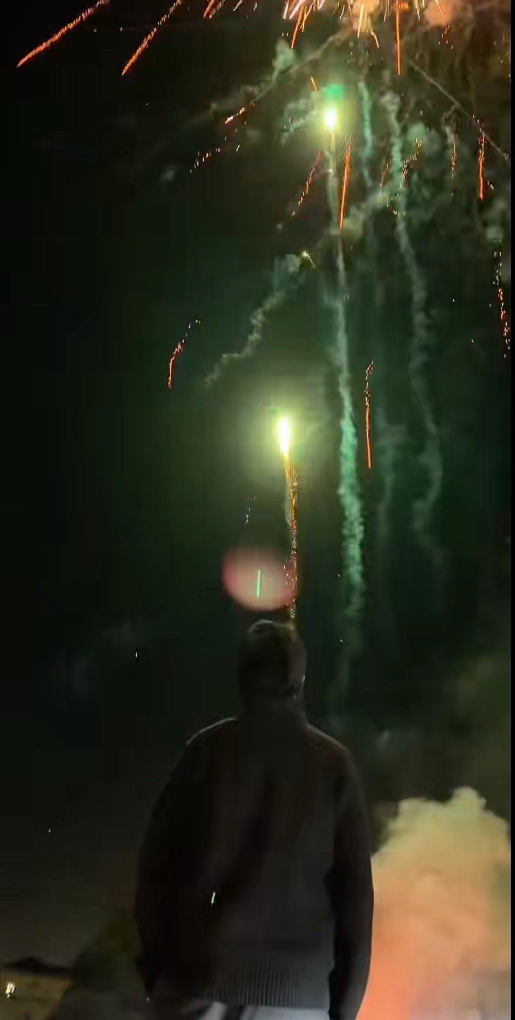 烟花都放了 接下来就是准备炸起