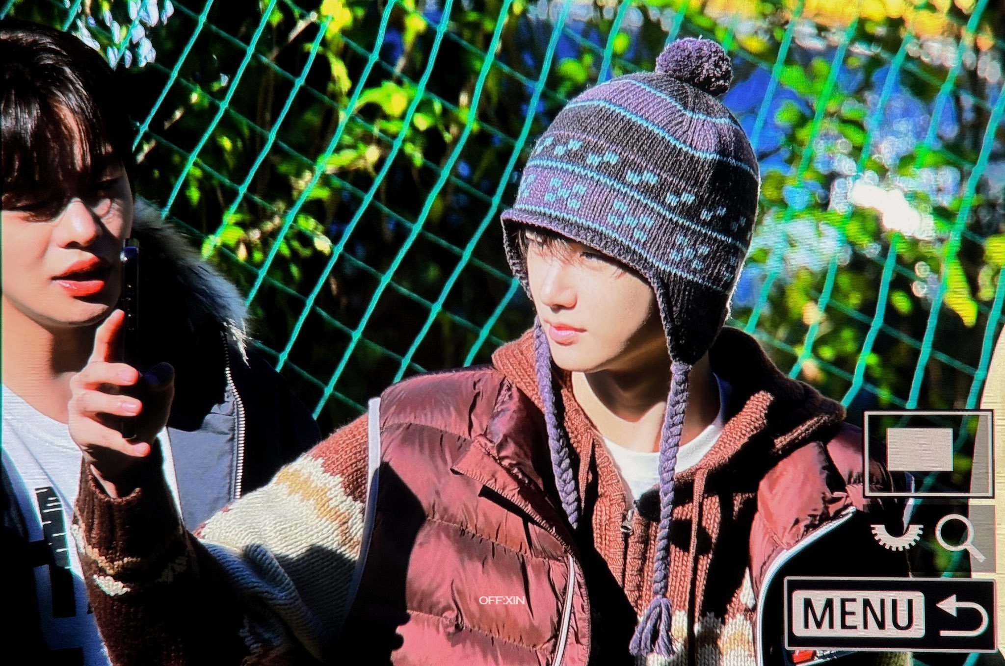 今天的周安信路透，怎么做到又萌又帅的[拜托] ​​​