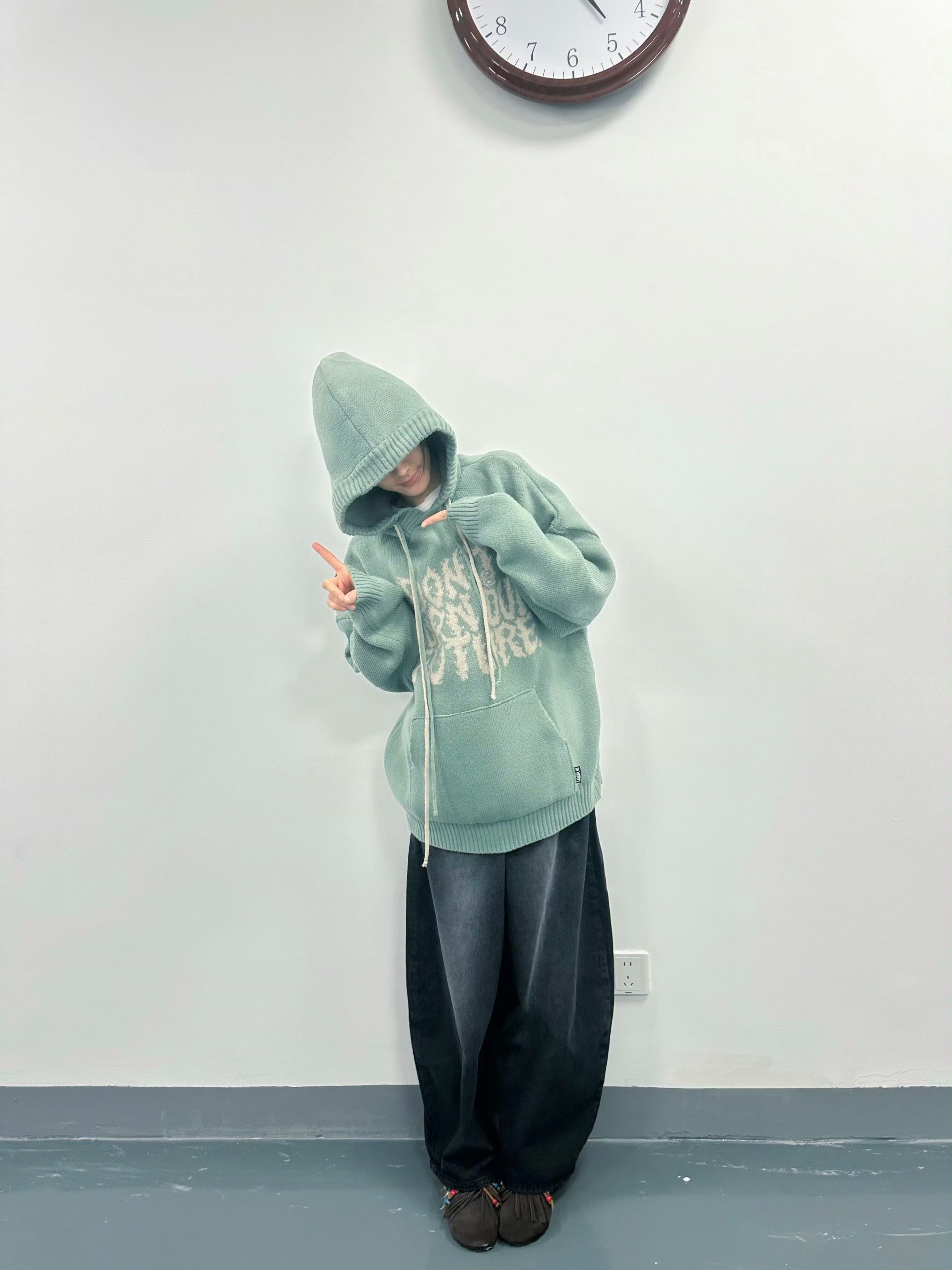 迪丽热巴迪丽热巴虽然不能同时拥有一切 dlrb迪丽热巴卫蓝 折一枝春柳藏书，携半