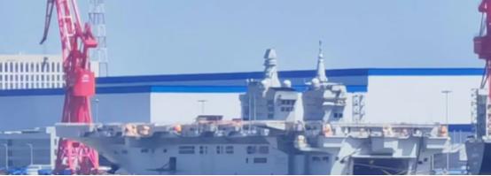 一波接一波，全世界将会再次被震撼！福建舰电磁弹射刚弹射完没多久，076 又卸掉脚