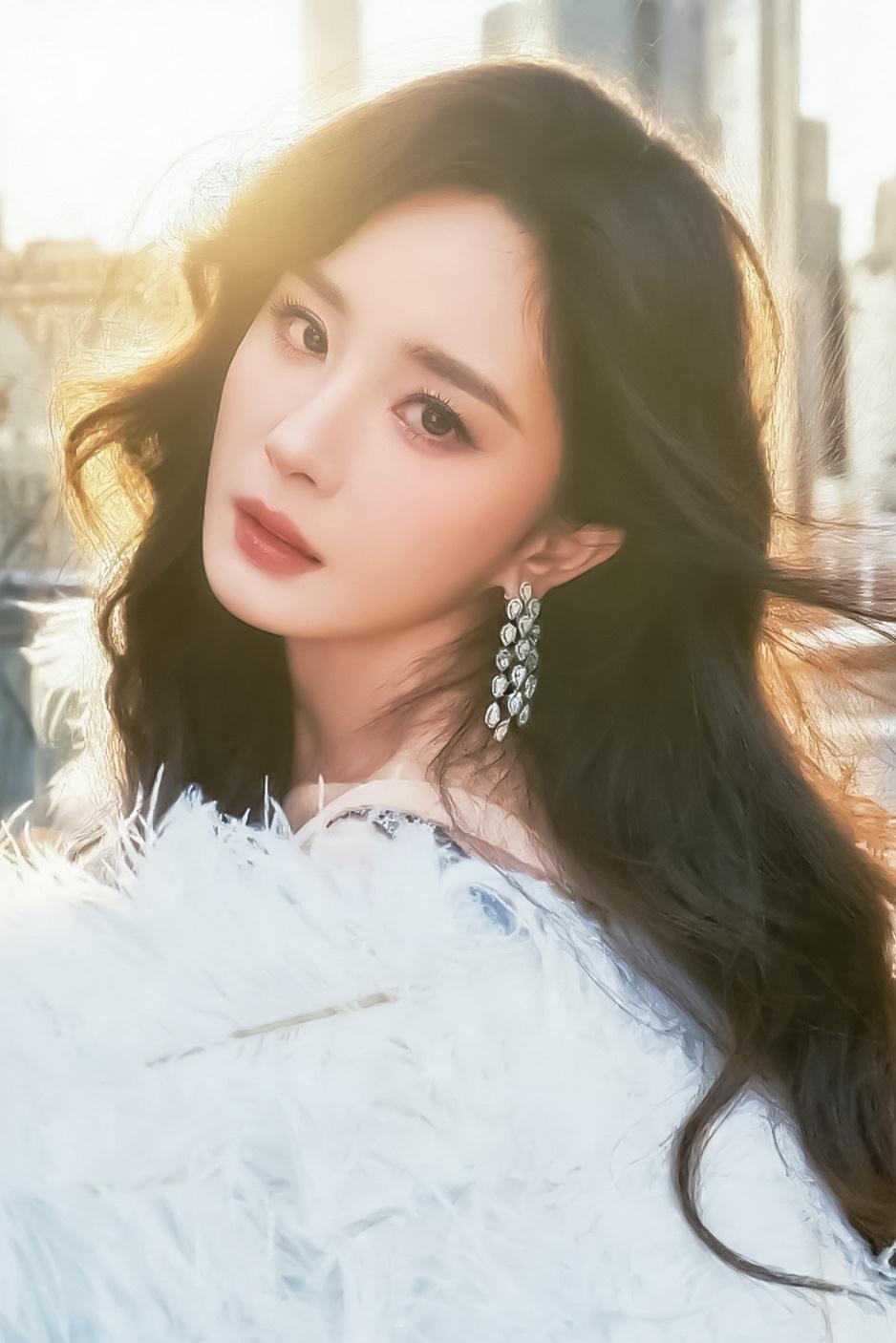 杨幂维密翅膀 杨幂维密粉毯G社生图神女✨ ​​​