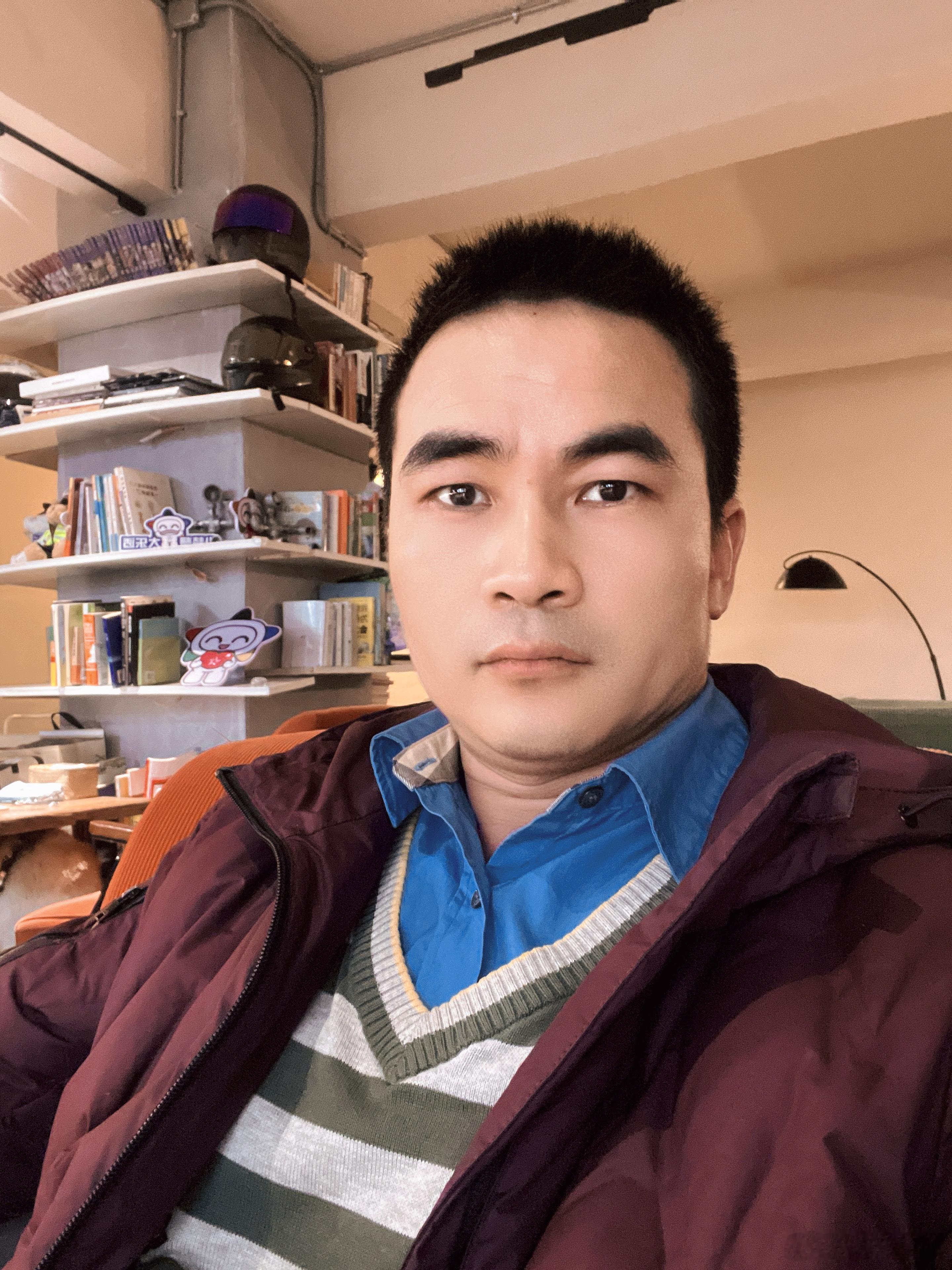 因为预见所以执着为人工智能时代而投资为讯飞崛起成长而坚持与讯飞一起讯飞💪🍎?