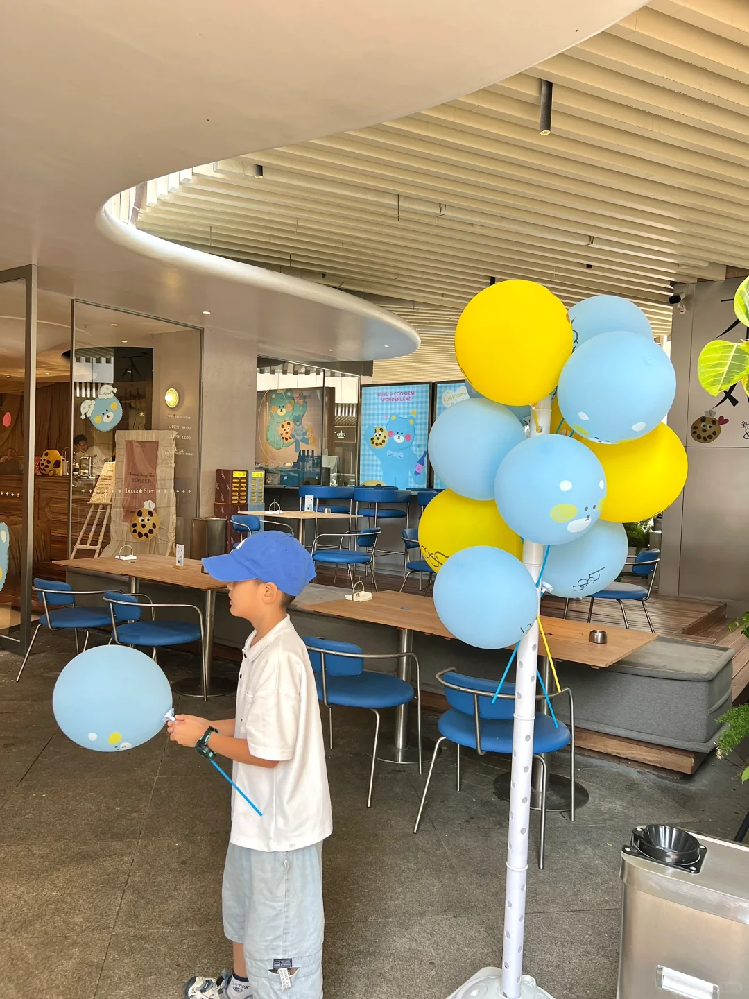 这家游乐场风的餐厅｜把我家宝宝迷住了