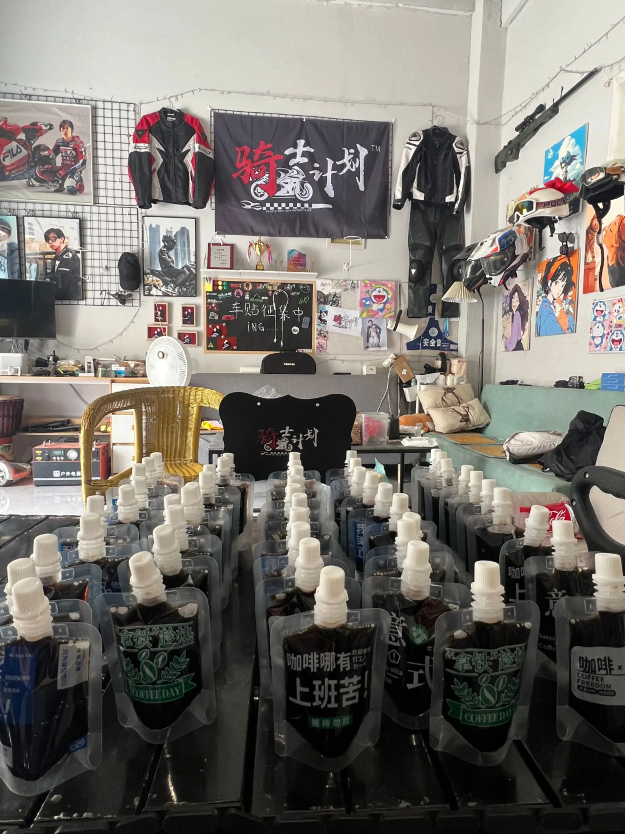 “便携式浓缩小袋咖啡预订中☕️”