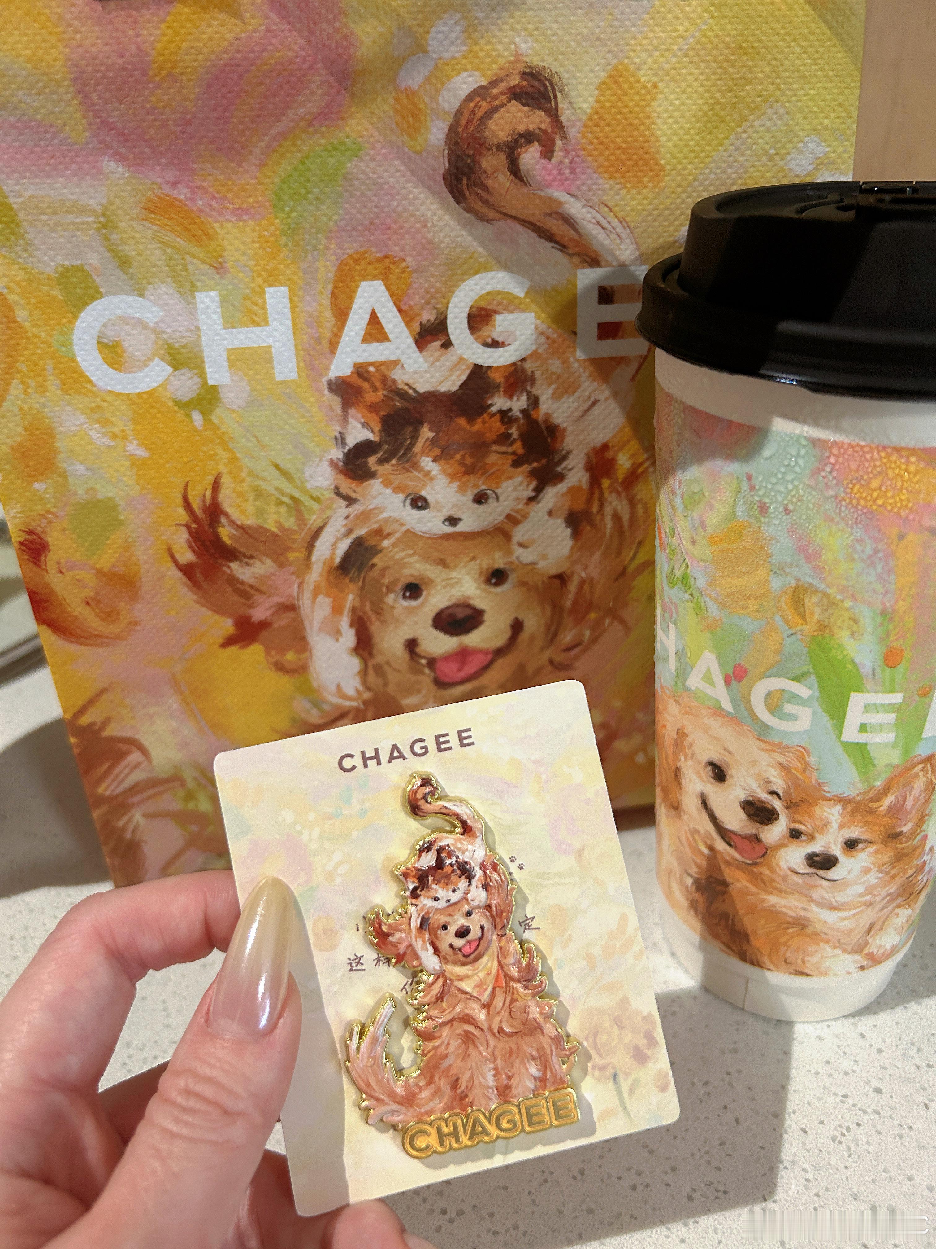 今天点外卖随机到的还是两小只不愧是亲孩子