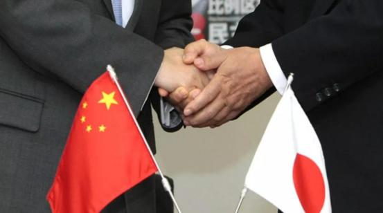 日本意识到事态严重了！日媒表示，在日中关系恶化长期持续的背景下，日商将时隔八年首