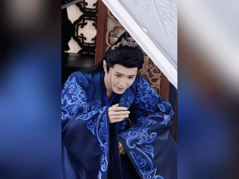 我勒个 玩世不恭的表情[污]#陈哲远 古言男主# ​​​