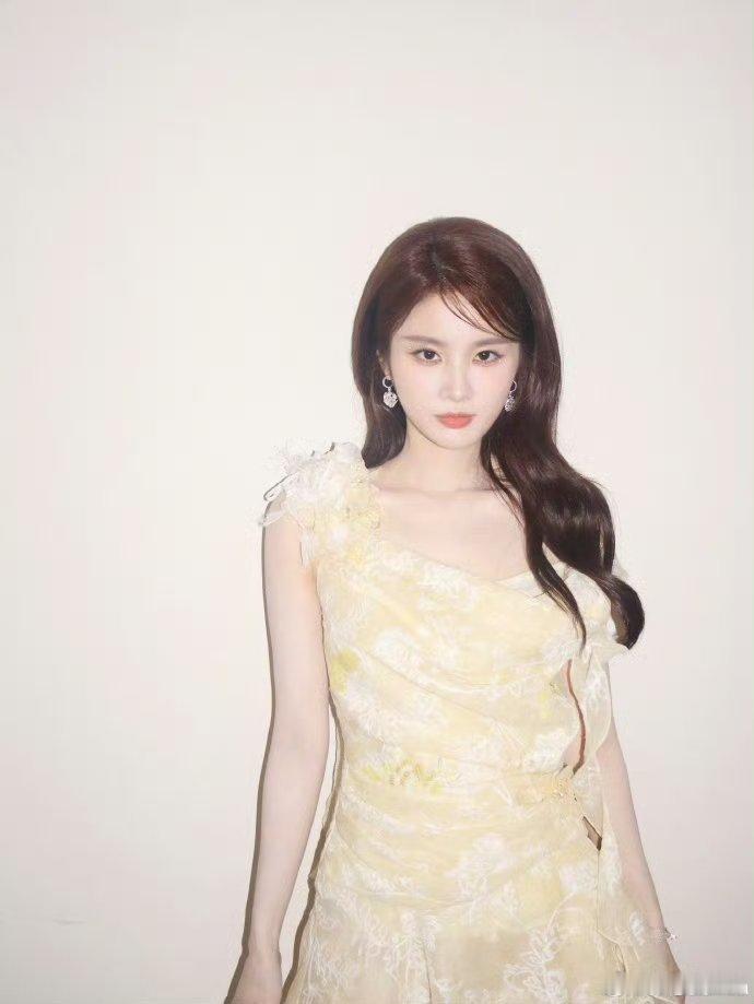 张慧雯一公个人喜爱度第25慧雯一公成绩挺好呀，第25名！二公和队友挑战唱跳，新舞