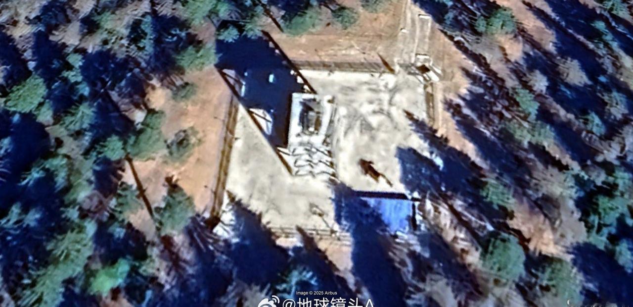 部署在诺夫哥罗德州普京官邸附近的防空系统，电战系统以及警卫部队。
多座”铠甲-S