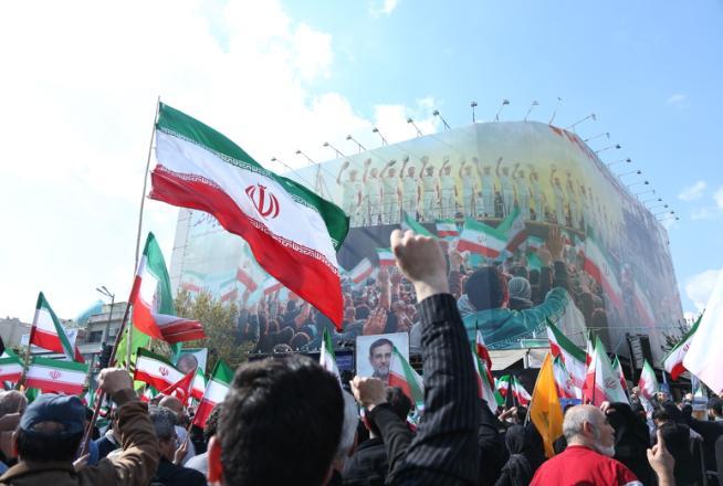 伊朗突然宣布“历史性胜利”：美国接受十点计划，停火谈判在即！

最新消息。四月八