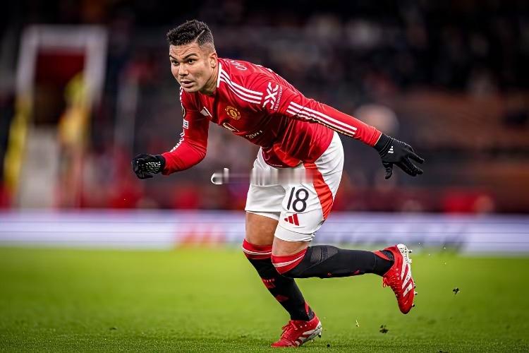 北京时间11月16日凌晨，在一场世界杯热身赛中，巴西2-0击败塞内加尔，两大英超