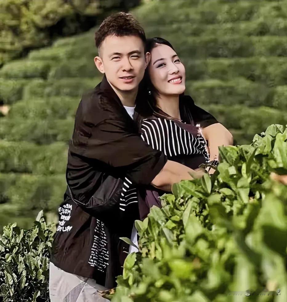 赵继伟真是人生大赢家，生涯至今拿到了2800万薪资和4个总冠军，还娶到了女神娇妻