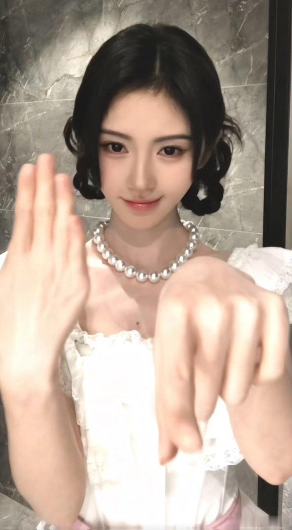 好想跟你表白.鞠婧祎