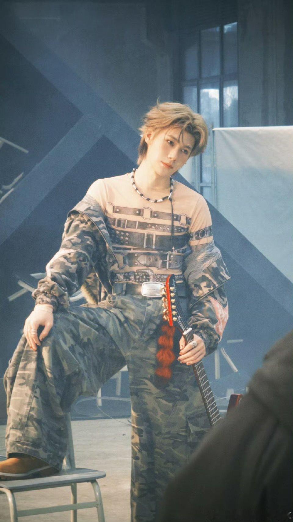 张真源一起摇摆 张真源说一起摇摆张真源说一起摇摆 