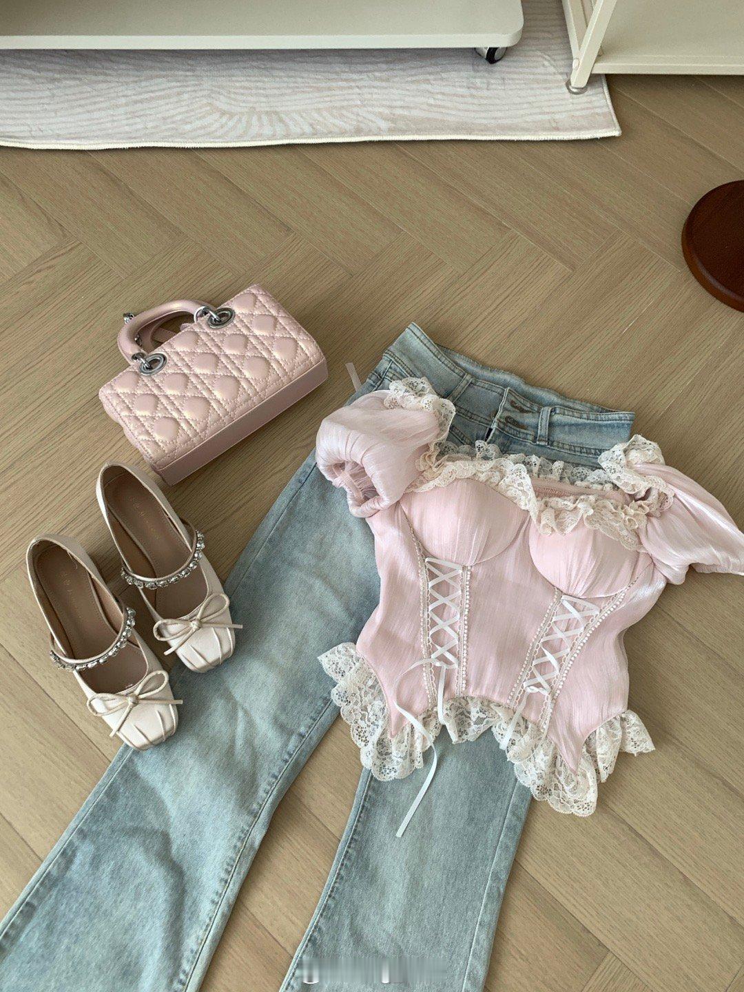 少女心事🎁 ​​​