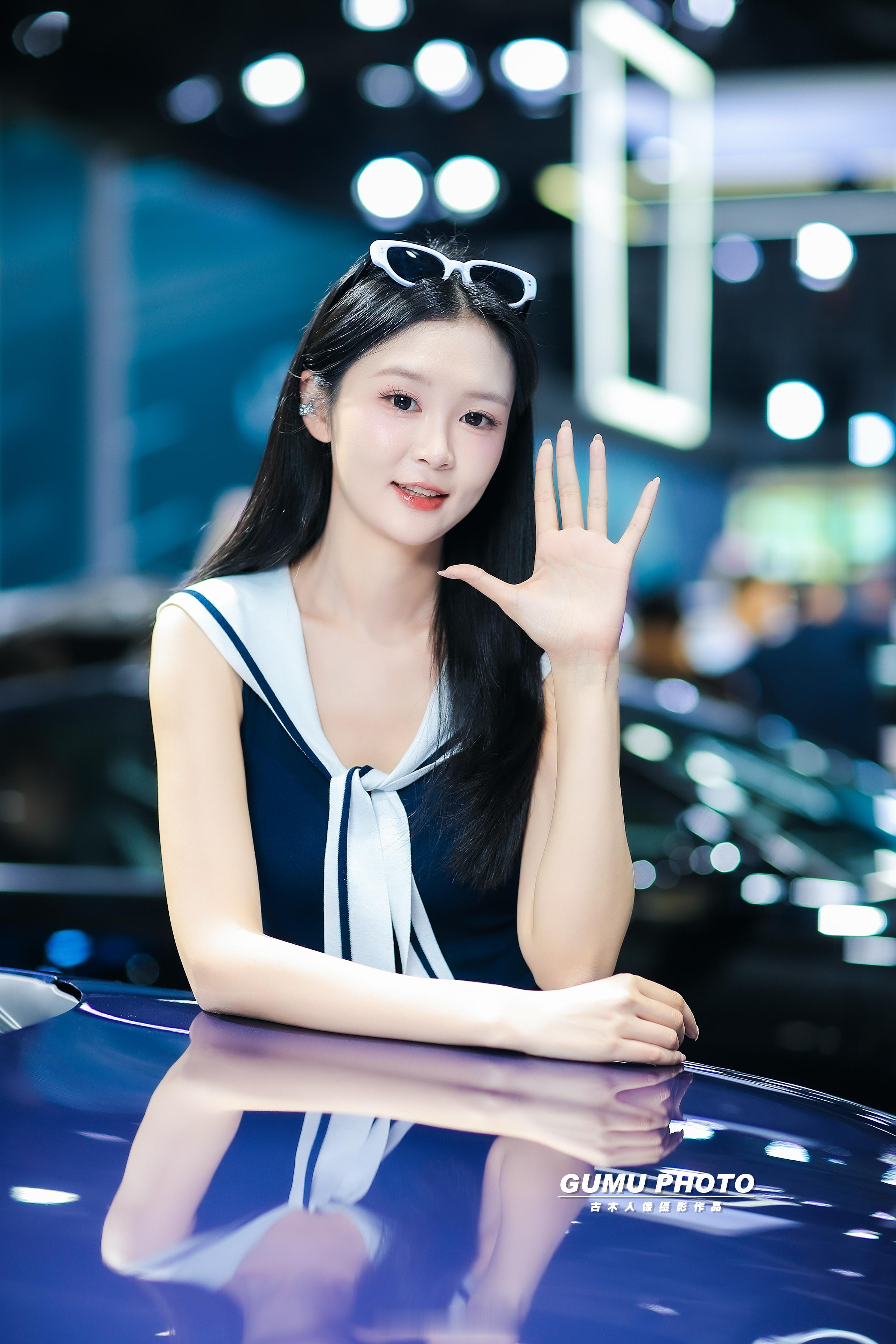 2026贵阳国际车展东风日产展台模特小姐姐2026贵阳国际车展 