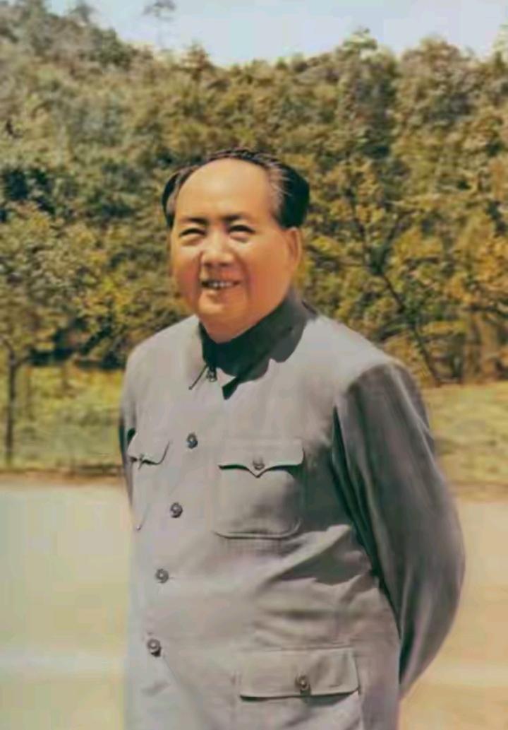 伟人早就看透人性规律，如今乱象全都应验？

多年前伟人曾留下一番论断：牛鬼蛇神自