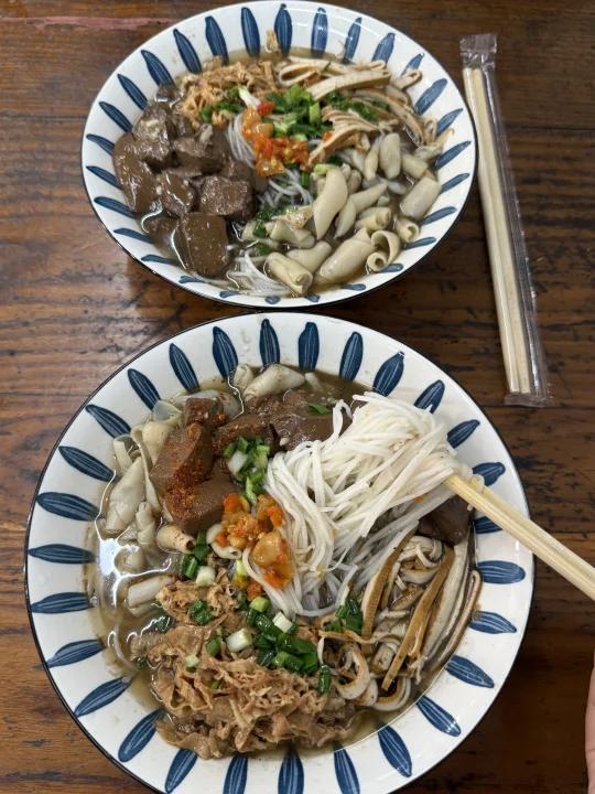 在赣州被一碗鹅肠本地粉收拾了！含金量🔝