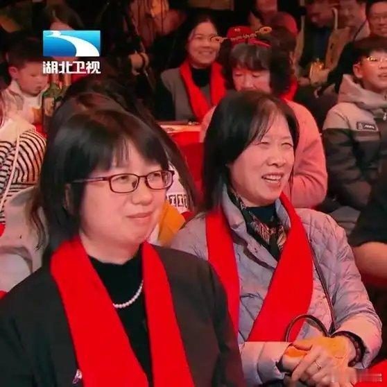 《春晚相声《武汉话》：中外搭档学说武汉话》播放量：1.3万点赞量：192网页链接