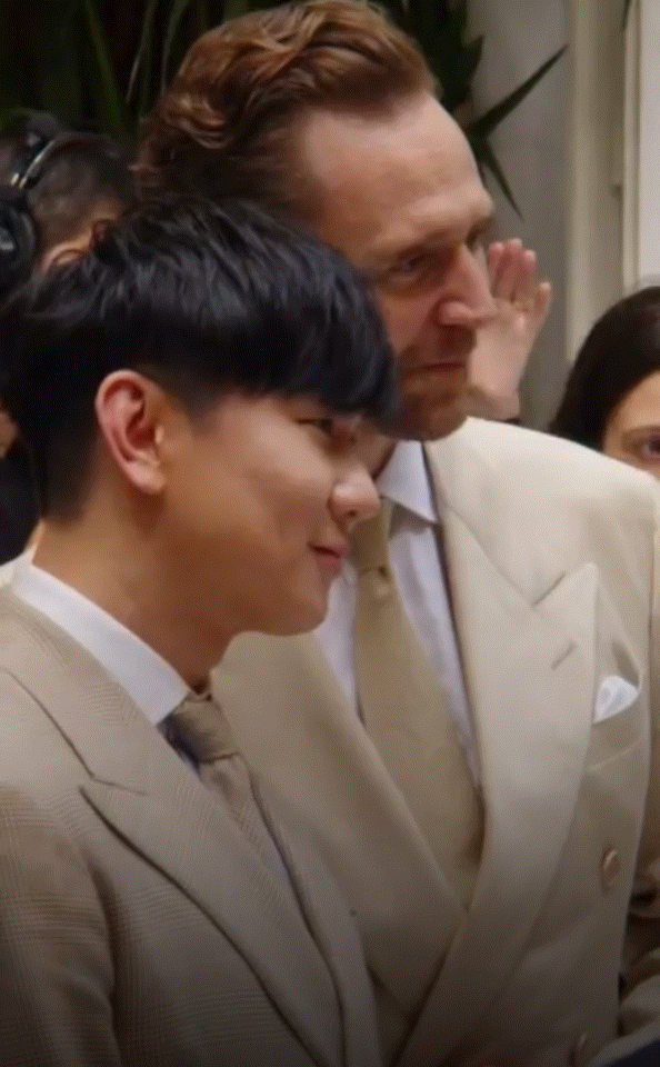林俊杰  🌀  林俊杰jj20世界巡回演唱会 救命，萌萌萌，这就是小朋友吧！！
