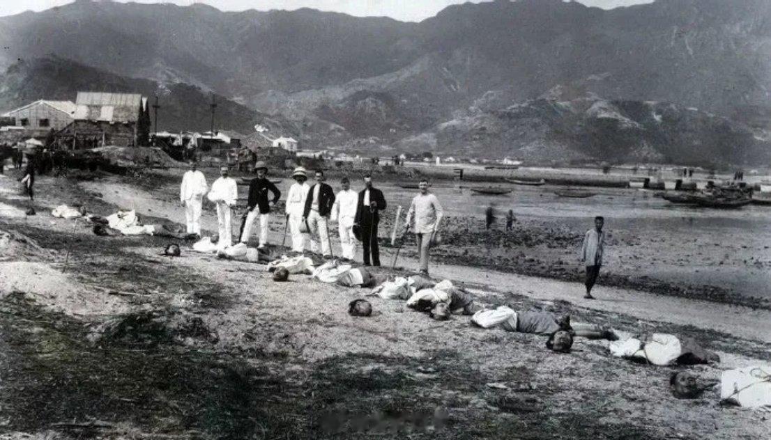 1891年，香港九龙，被枭首的海盗 ​。 ​​​
