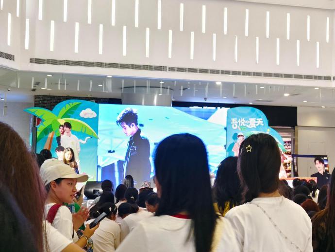 檀健次震耳欲聋宣发 檀健次震耳欲聋痛楼现场 檀健次震耳欲聋宣发在，咱就说这个痛楼