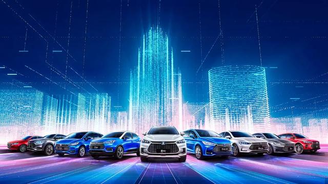 【比亚迪年销300万辆的“小目标”还能实现吗？】
2023年比亚迪的销量目标是3